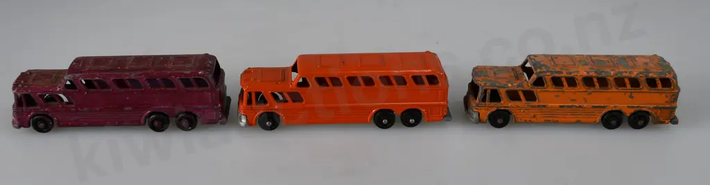 FUN HO DIECAST MIDGET BUSES Image 1++