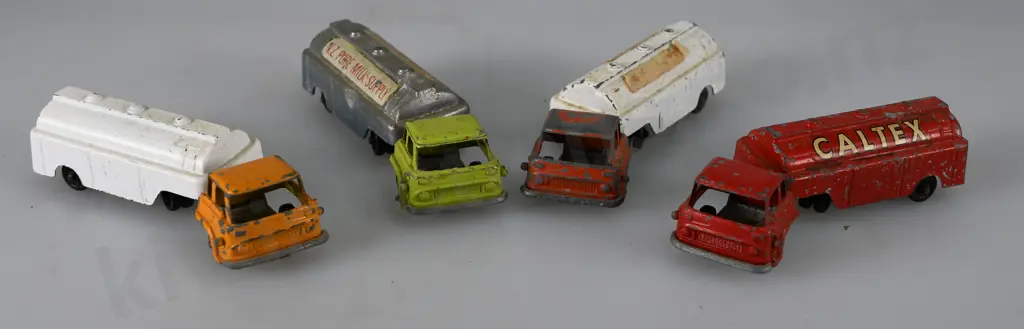 FUN HO BEDFORD TANKERS Image 1++
