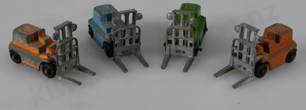 FUN HO DIECAST MIDGET FORKLIFTS Image 1++