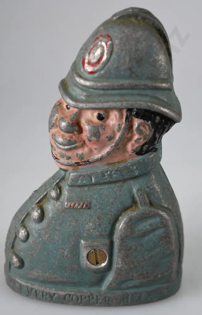 FUN HO POLICEMAN MONEY BOX Image 1++