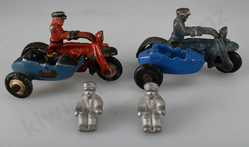 FUN HO MOTORBIKES WITH SIDECARS Image 1++