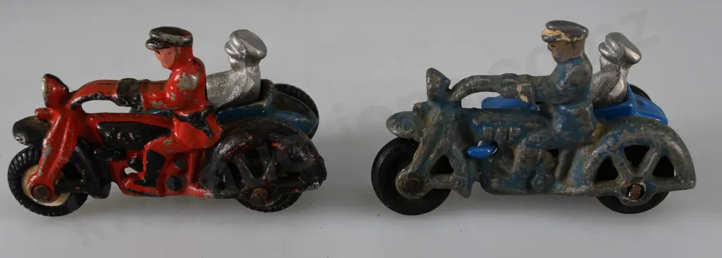 FUN HO MOTORBIKES WITH SIDECARS Image 1++