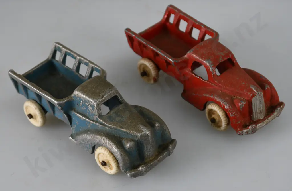 FUN HO SMALL FARM TRUCKS Image 1++