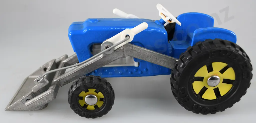 FUN HO RAILWAY BUS & TRACTOR FRONT END LOADER Image 1++