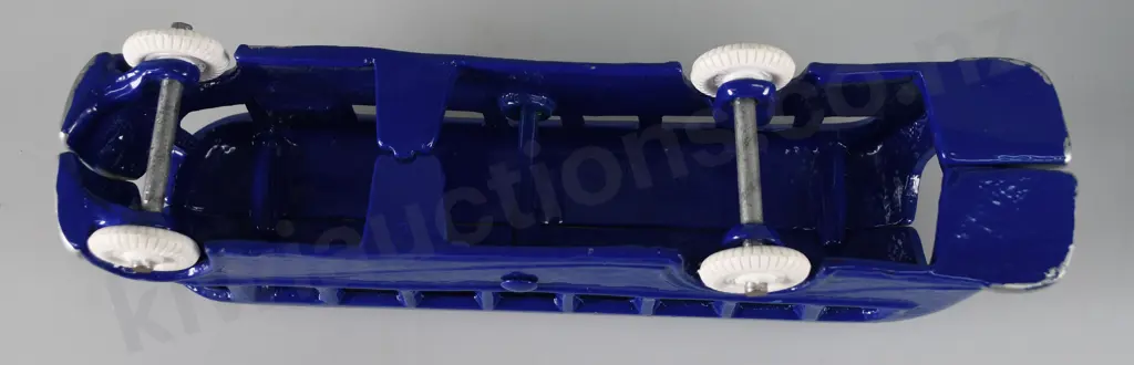 FUN HO RAILWAY BUS & TRACTOR FRONT END LOADER Image 1++