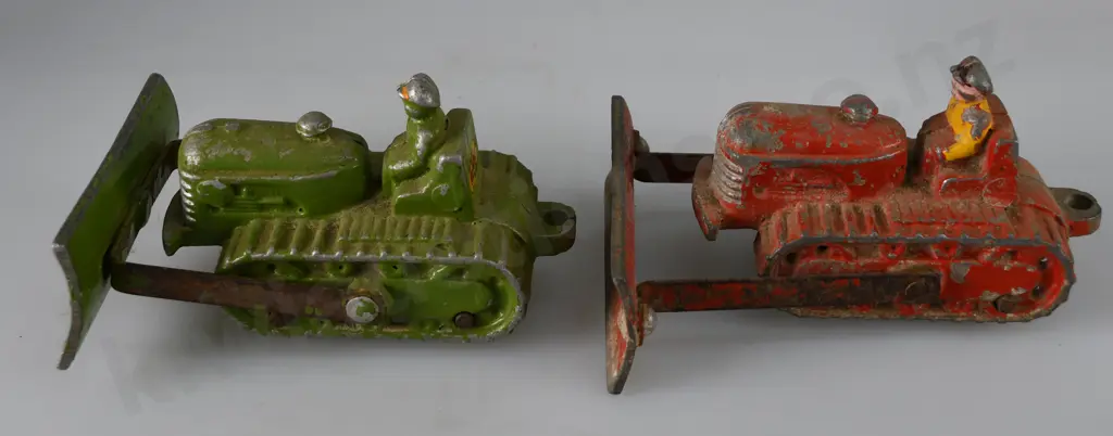 FUN HO CRAWLER BULLDOZERS Image 1++
