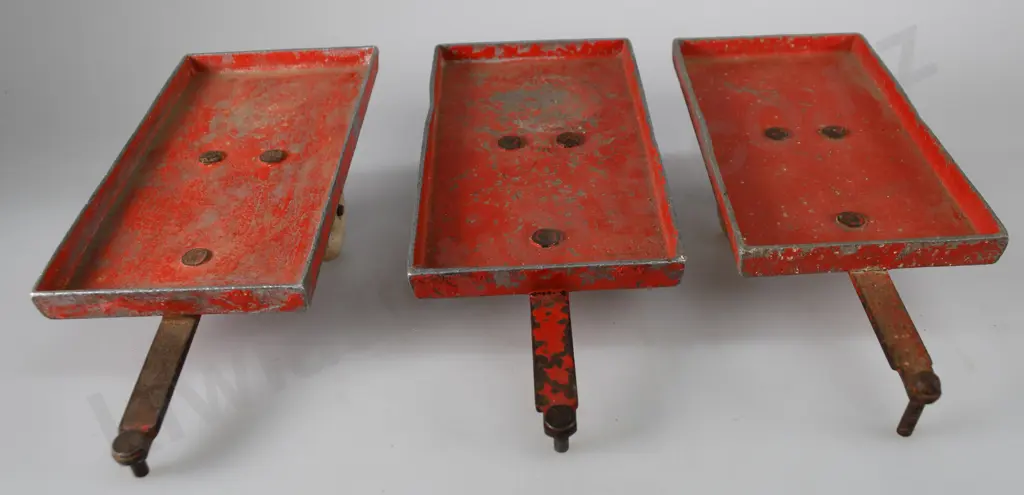 FUN HO FARM IMPLEMENTS TWO WHEELED TRAILERS Image 1++