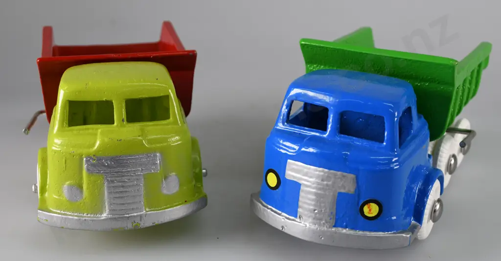 FUN HO  DUMP TRUCKS Image 1++