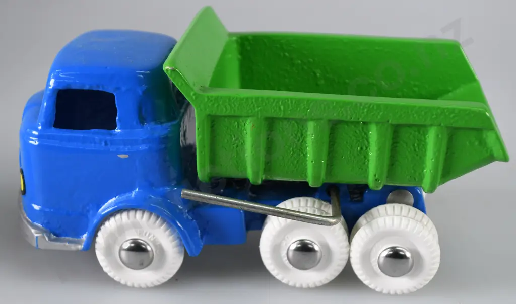 FUN HO  DUMP TRUCKS Image 1++