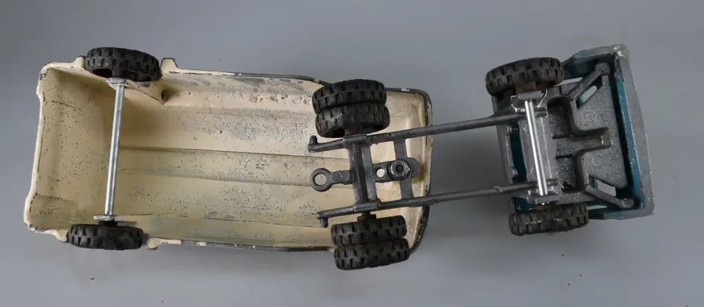 FUN HO LARGE TRUCKS Image 1++