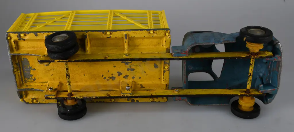 FUN HO LARGE TRUCKS Image 1++