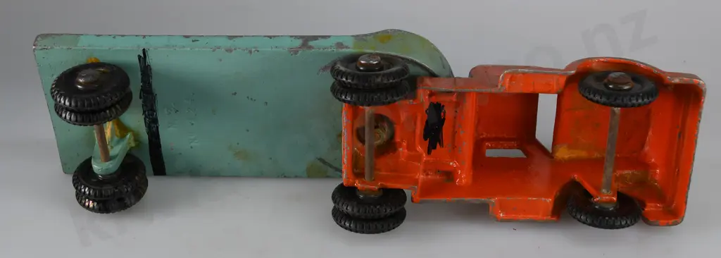 FUN HO FLAT DECK TRUCKS Image 1++
