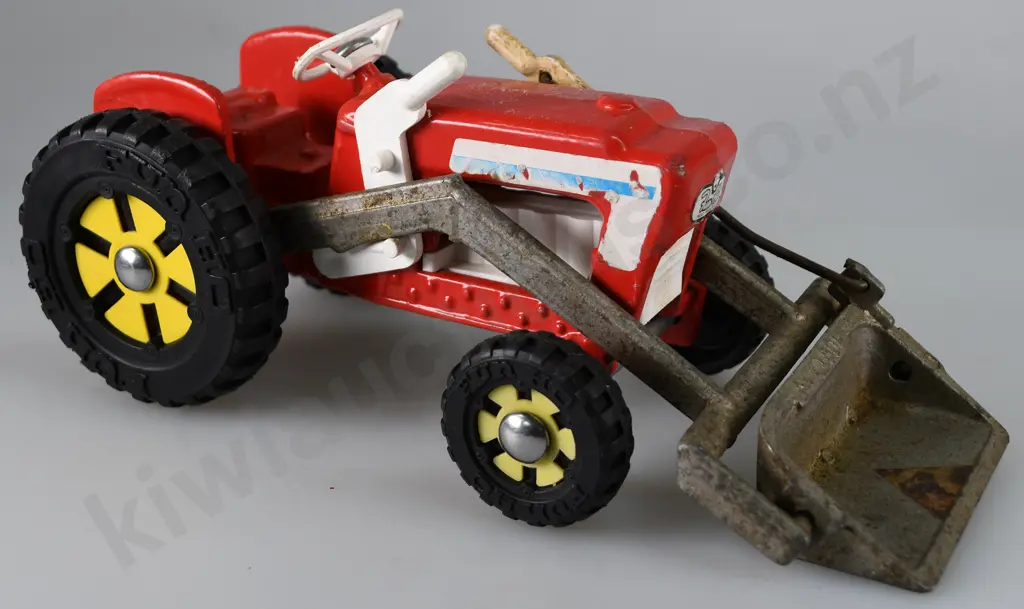 FUN HO LOADER TRACTORS Image 1++