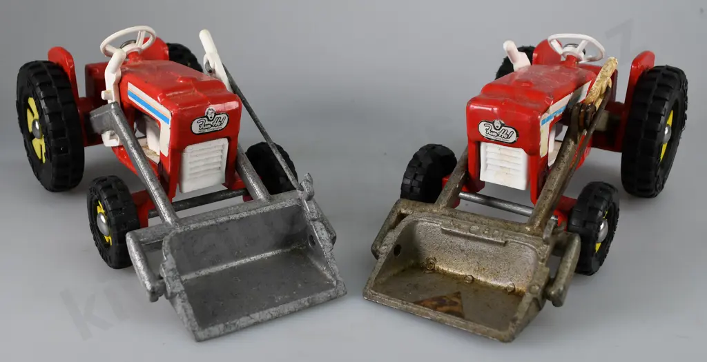 FUN HO LOADER TRACTORS Image 1++