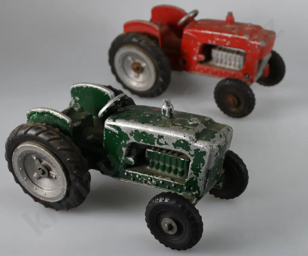 FUN HO FARM TRACTORS Image 1++