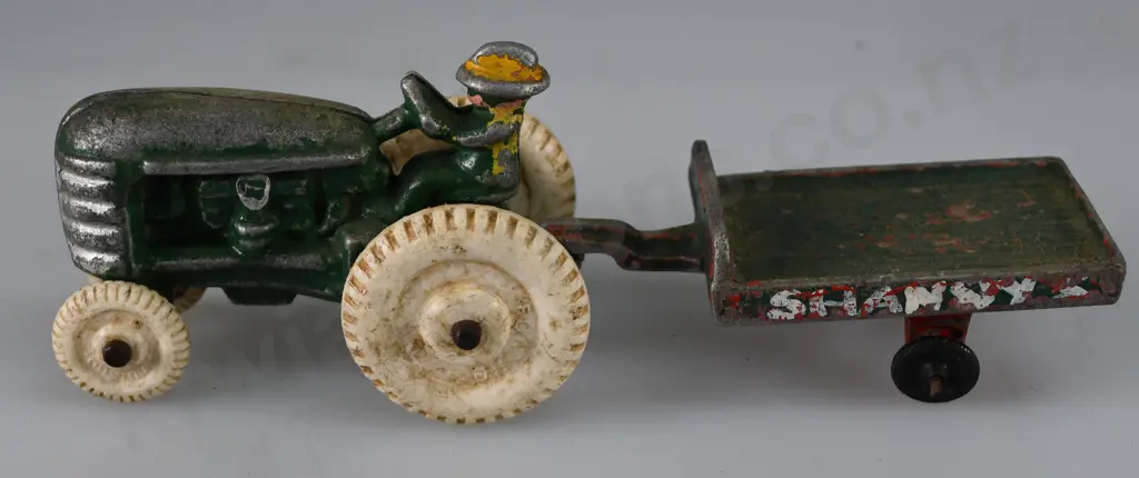 FUN HO SMALL TRACTORS AND TRAILERS Image 1++