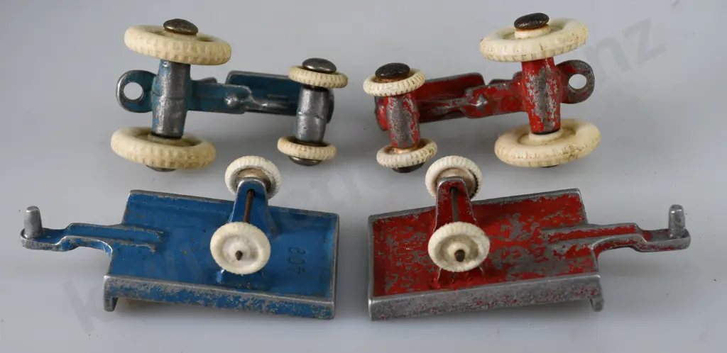 FUN HO SMALL TRACTORS AND TRAILERS Image 1++