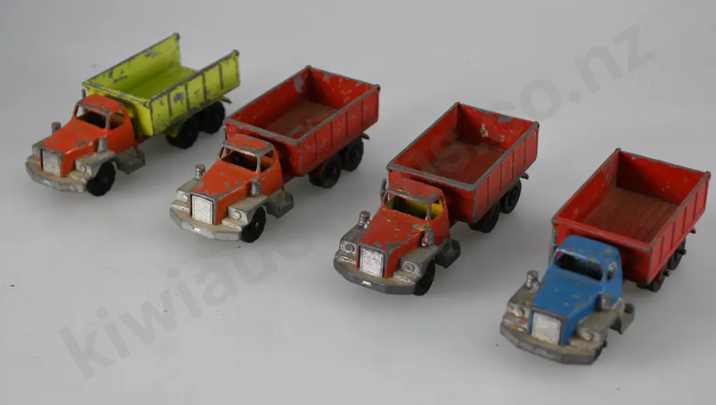 FUN HO INTERNATIONAL DUMP TRUCKS Image 1++