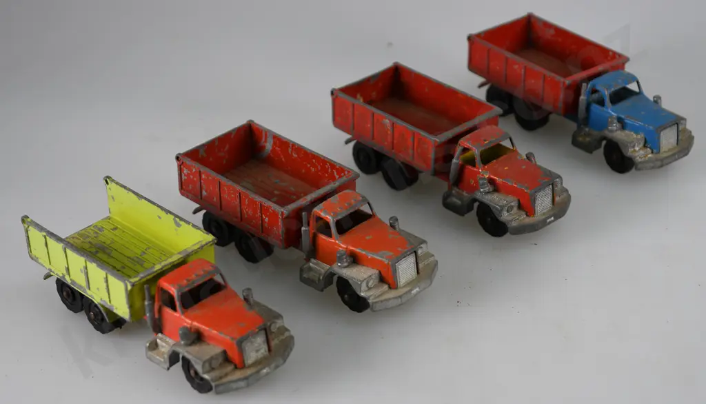 FUN HO INTERNATIONAL DUMP TRUCKS Image 1++