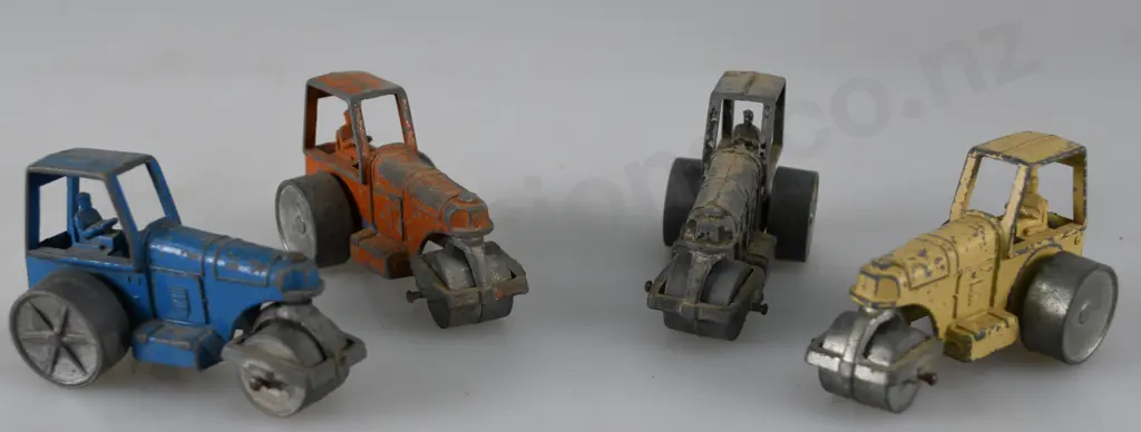 FUN HO MIDGET AVELING ROAD ROLLERS Image 1++
