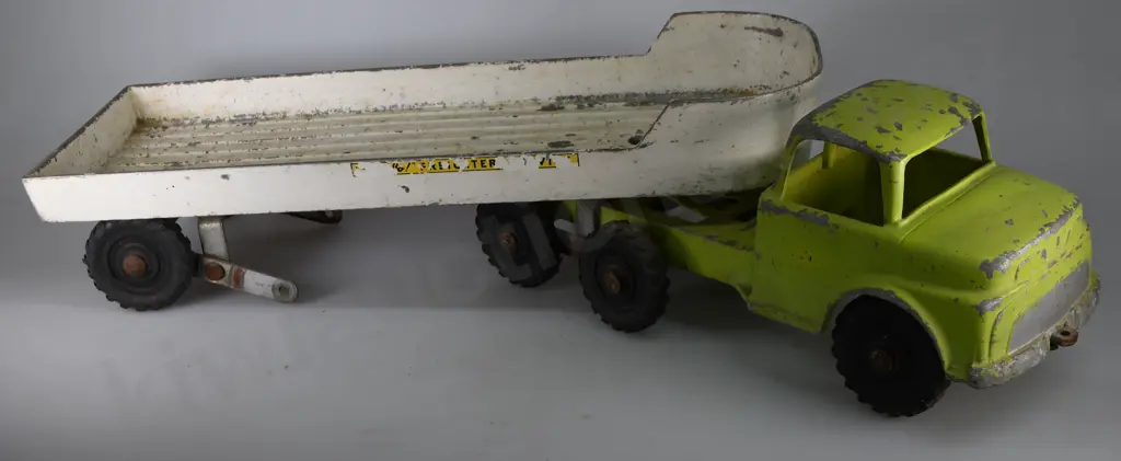 FUN HO GIANT TRUCKS Image 1++