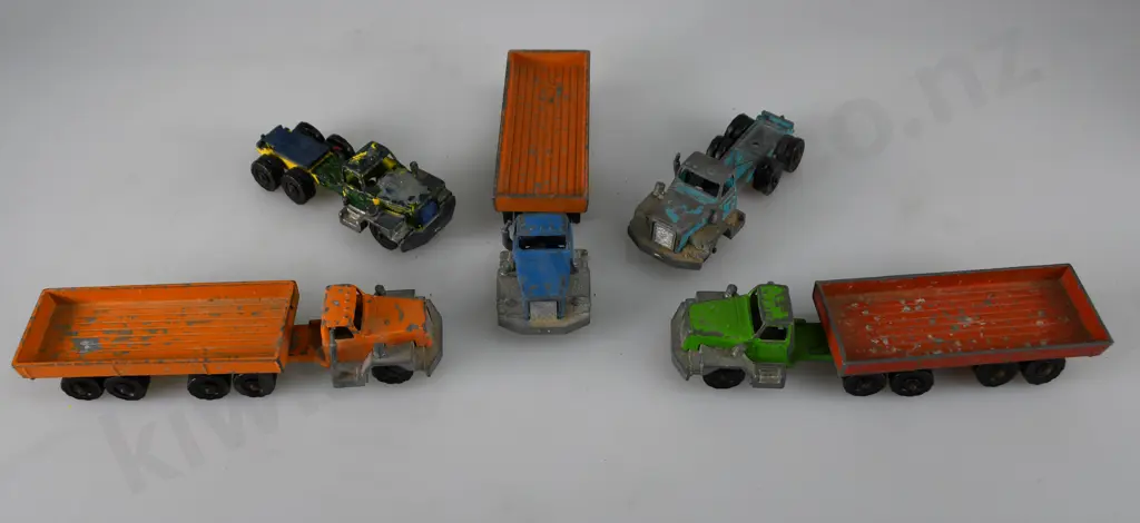 FUN HO MIDGET INTERNATIONAL ARTICULATED TRUCK Image 1++