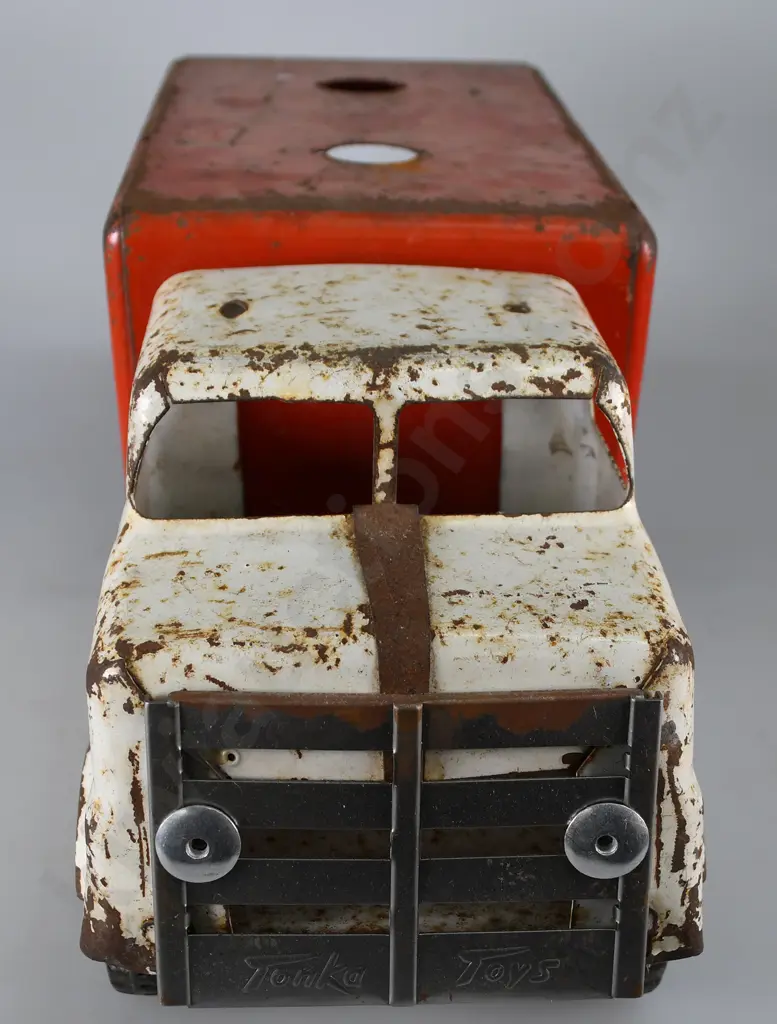 TRI-ANG TINPLATE MOBILE SHOP TOY TRUCK Image 1++