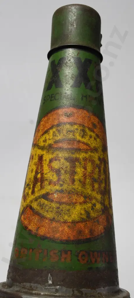 WAKEFIELD CASTROL QUART OIL BOTTLE Image 1++
