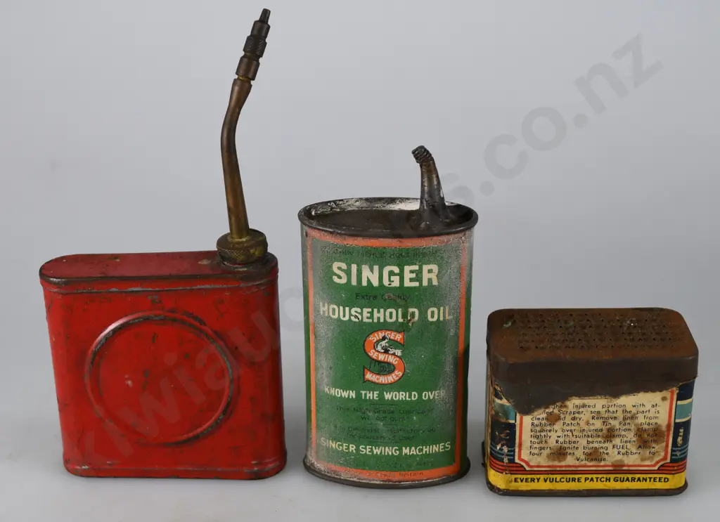 ASSORTED OIL AND MOTORING TINS Image 1++