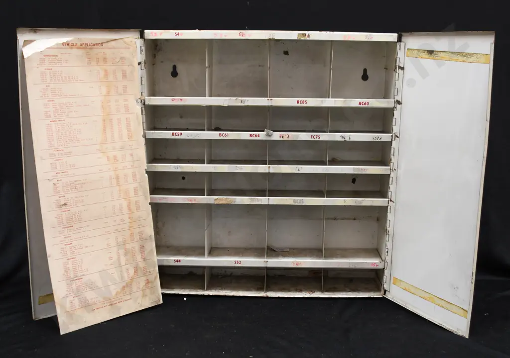 TUNE UP WITH REPCO IGNITION PARTS DISPALY CABINET Image 1++