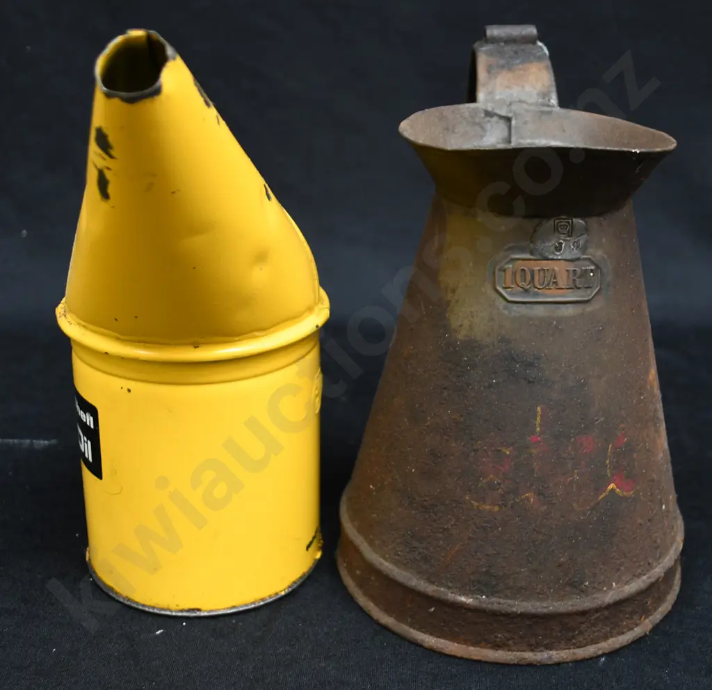 MOTORING OIL POURERS Image 1++