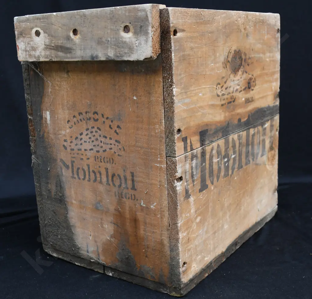 MOBIL OIL BOTTLE WOODED CRATE Image 1++