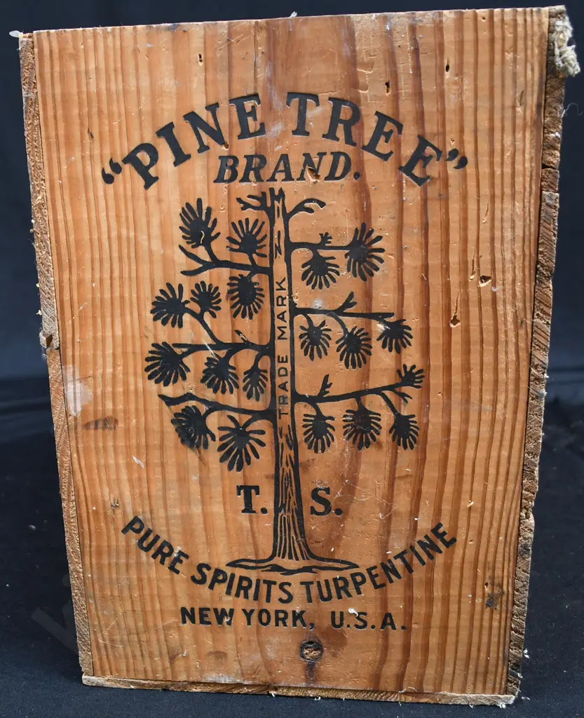 PINETREE BRAND TURPENTINE WOODEN BOX Image 1++