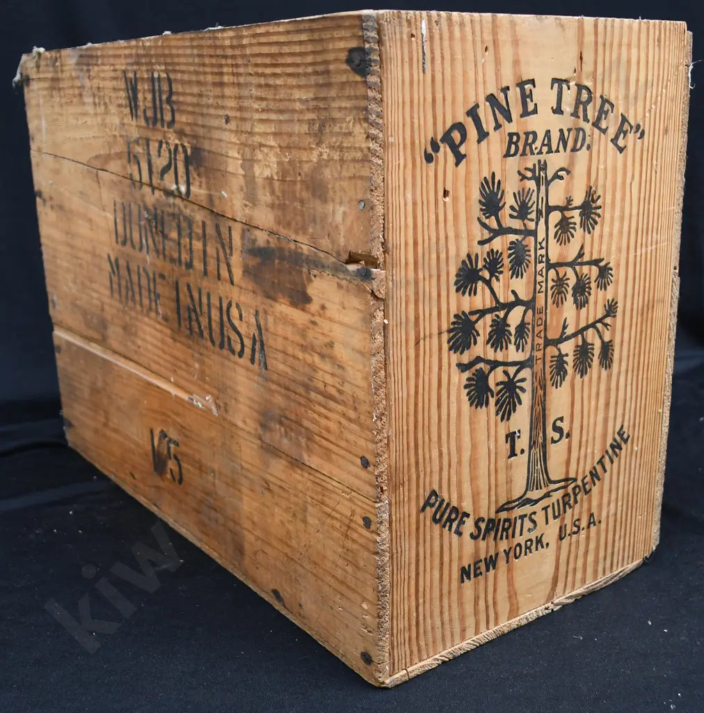 PINETREE BRAND TURPENTINE WOODEN BOX Image 1++