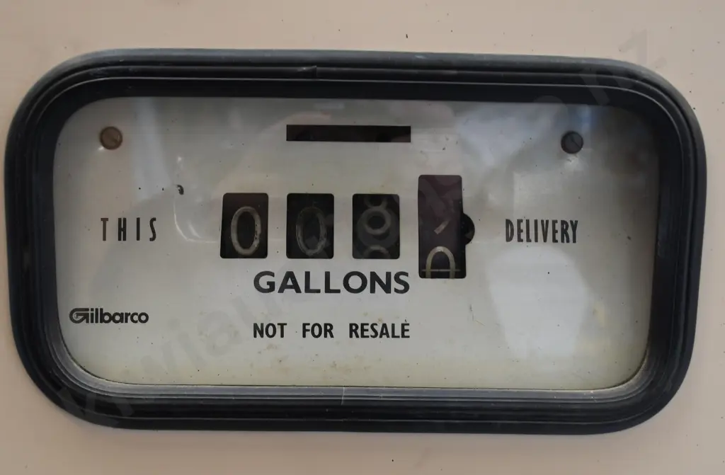 SHELL PETROL BOWSER Image 1++