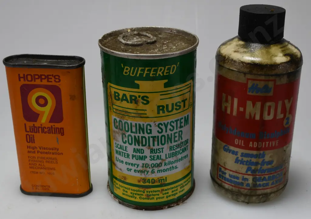 ASSORTED VINTAGE ITEMS Image 1++