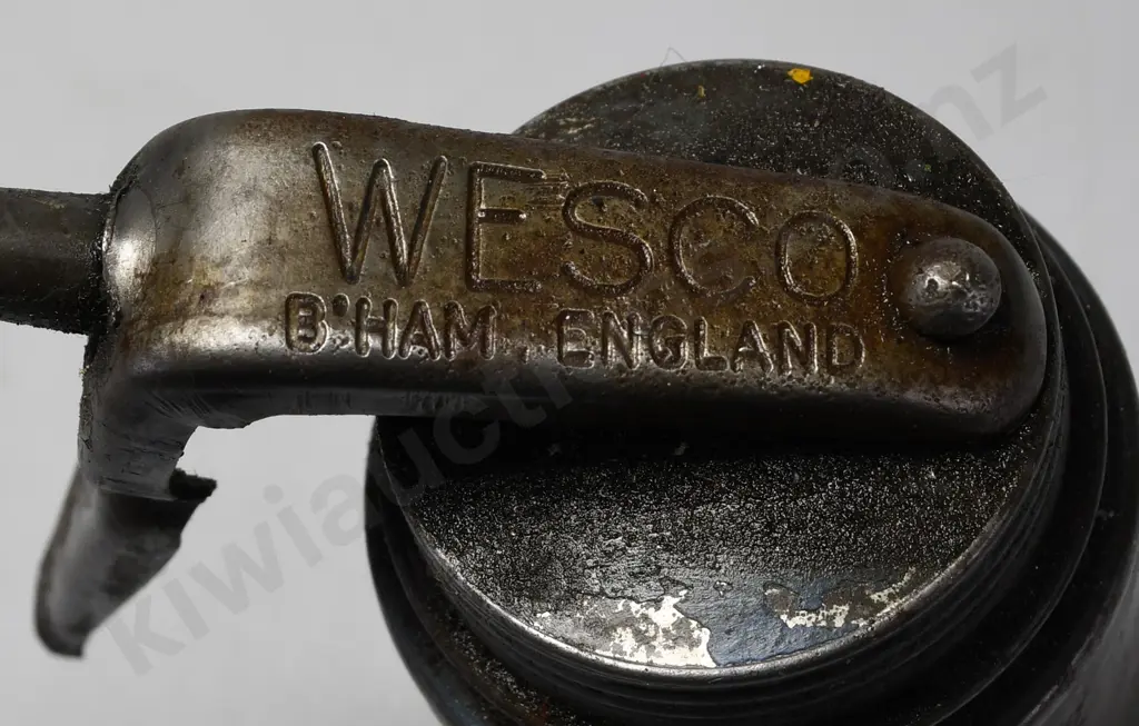 ASSORTED MOTORING RELATED ITEMS Image 1++