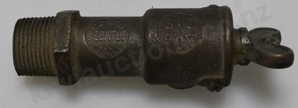 ASSORTED LUBRICANT TAPS Image 1++