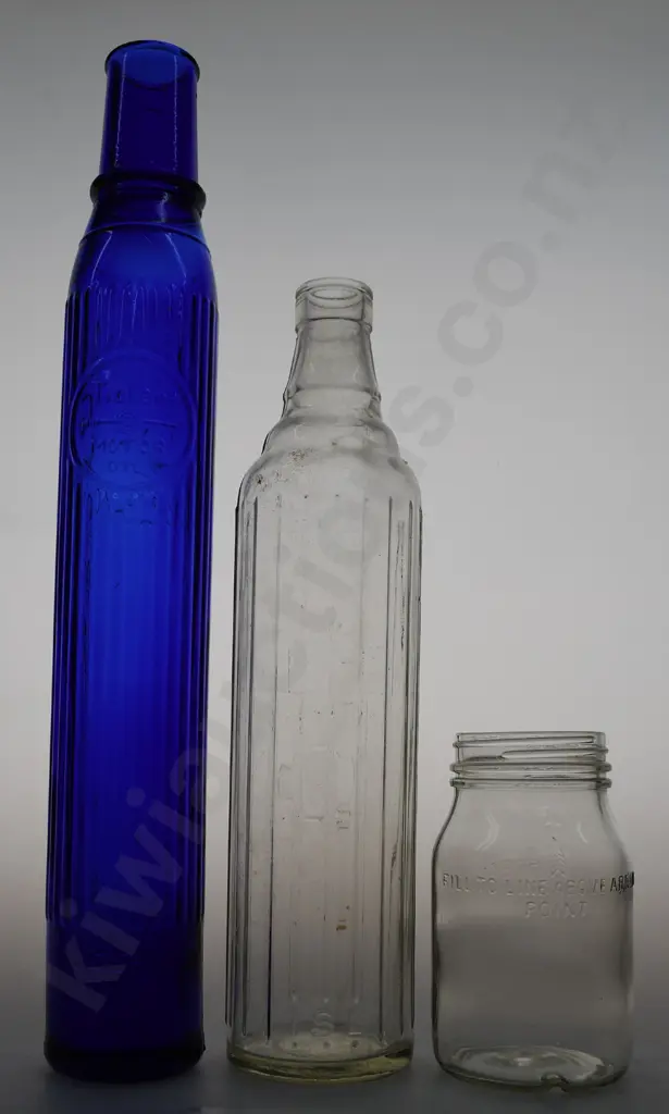QUART AND PINT OIL BOTTLES Image 1++