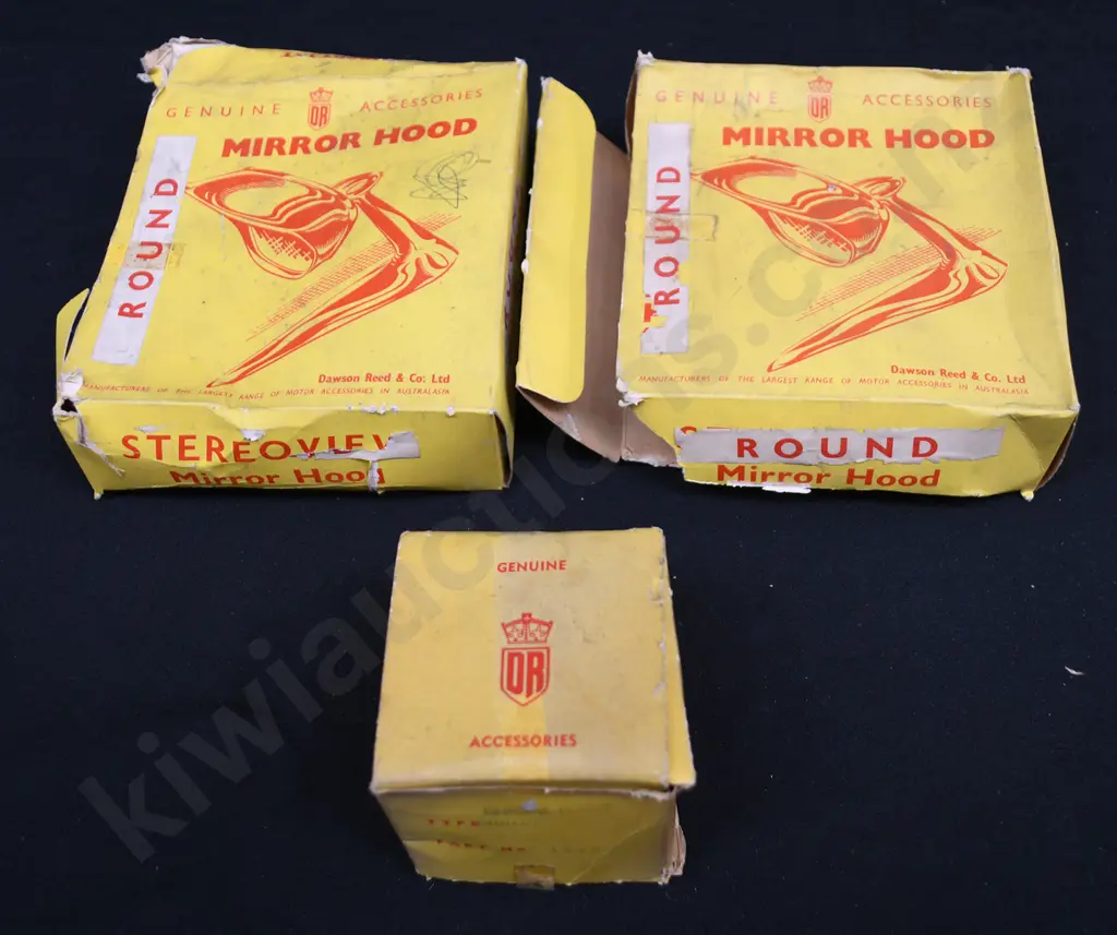 BOXED MOTORING ACCESSORIES Image 1++