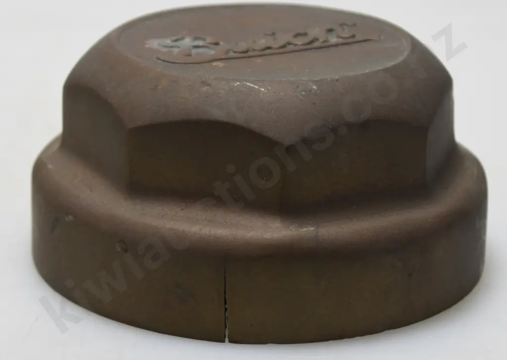 VINTAGE CAR HUBCAPS Image 1++