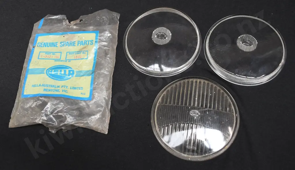 BOXED MOTORING ACCESSORIES Image 1++