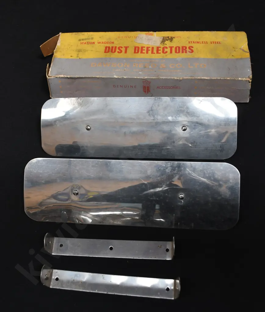 BOXED MOTORING ACCESSORIES Image 1++