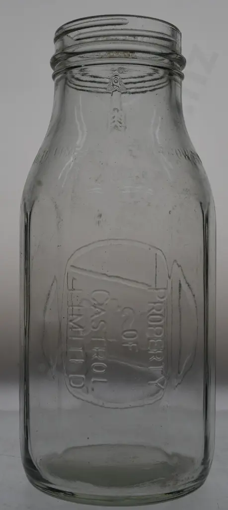 QUART CASTROL OIL BOTTLE Image 1++