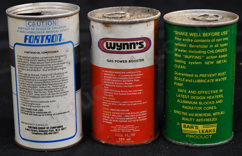 ASSORTED VINTAGE TINS Image 1++
