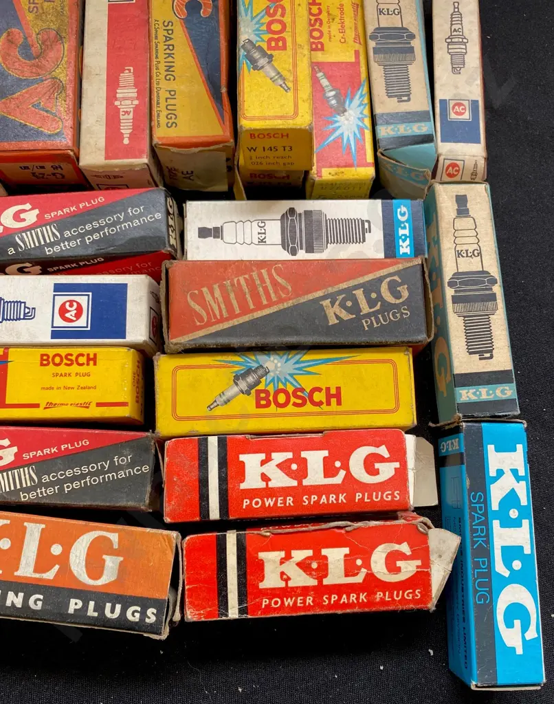 SPARK PLUG PACKETS Image 1++