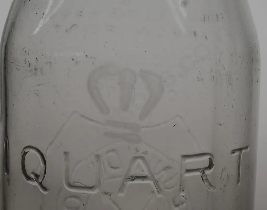 ATLANTIC UNION QUART OIL BOTTLE Image 1++