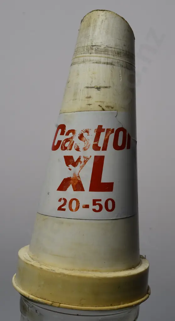 ATLANTIC UNION QUART OIL BOTTLE Image 1++