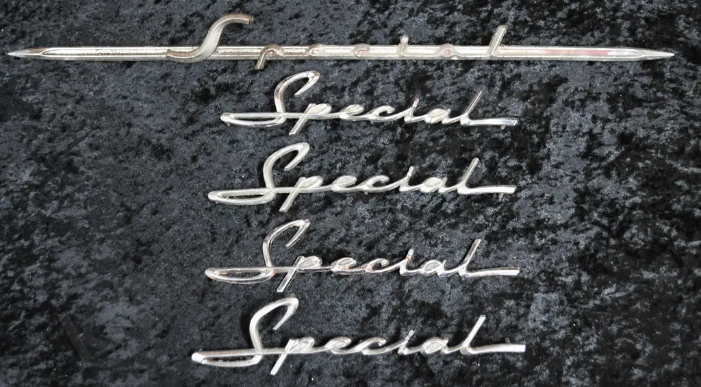 CAR NAME BADGES, HERALD, SPECIAL Image 1++