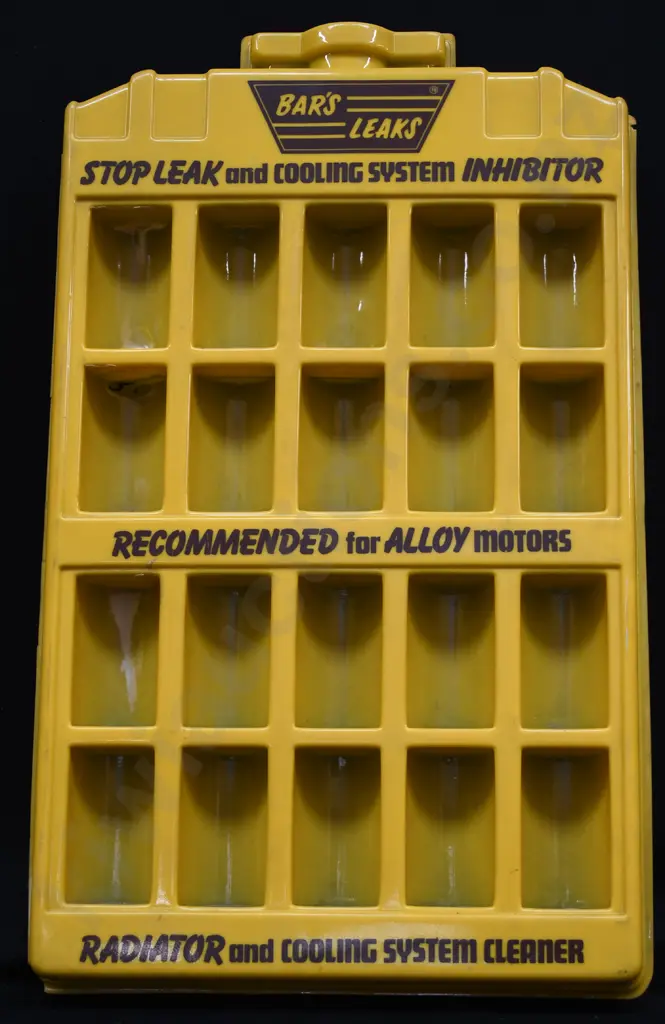 VESTA SPARK PLUGS DISPLAY CABINET Image 1++
